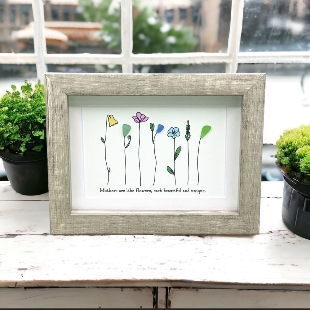 Sea Glass Art Mothers Day Gift| Mom Sister Friend Seaglass Flower Present - Picture 3 of 9